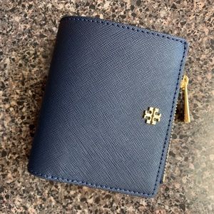 Tory Burch Mini Robinson Wallet